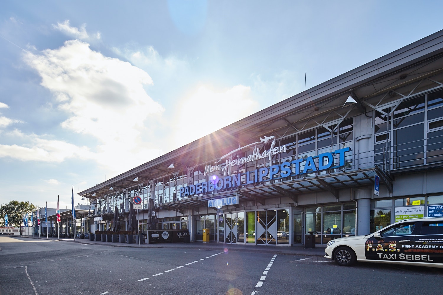 Park Sleep And Fly Airport Paderborn www.paderborner-land.de